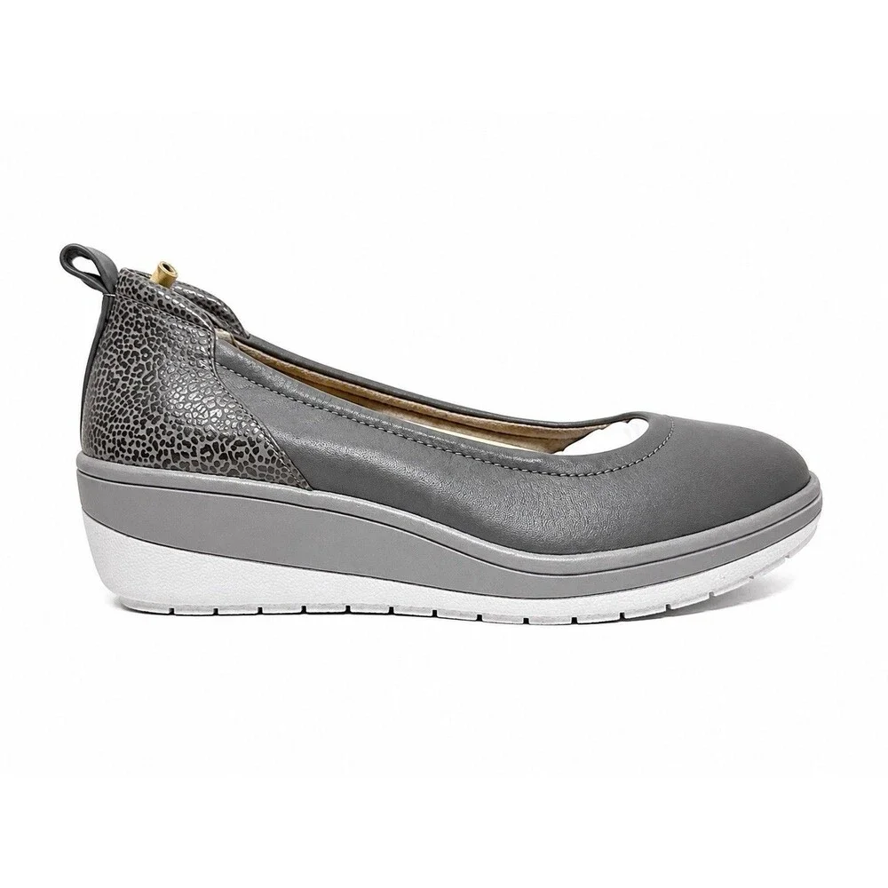 NEW Vionic Jacey Womens Size 6 WIDE Gray Leopard Leather Arch Support Wedge Pump